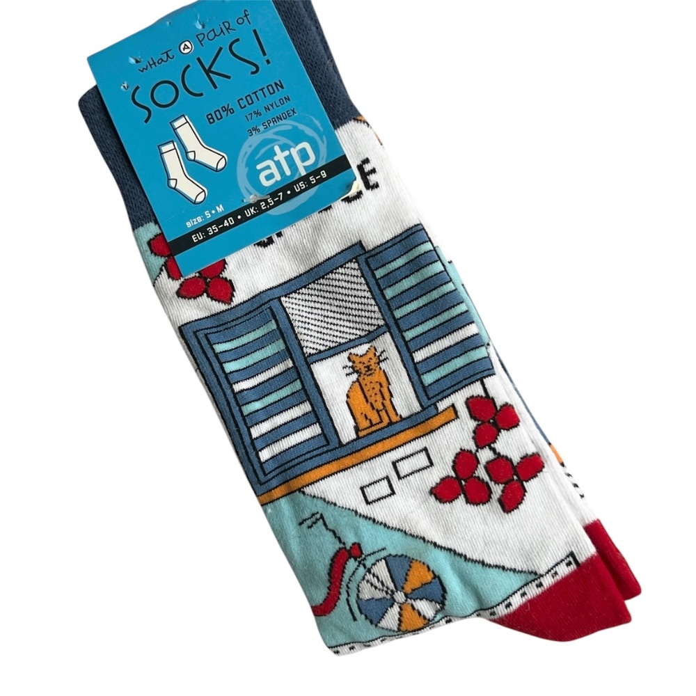 What a Pair of Socks 80% Cotton Greece Cat in the Window Size S / M NEW